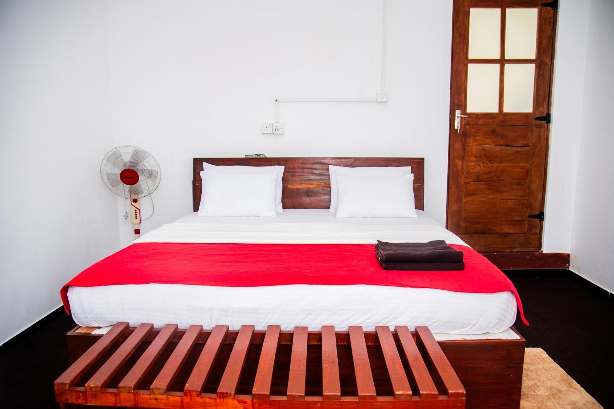 Minthu Homestay Ella Habitación foto